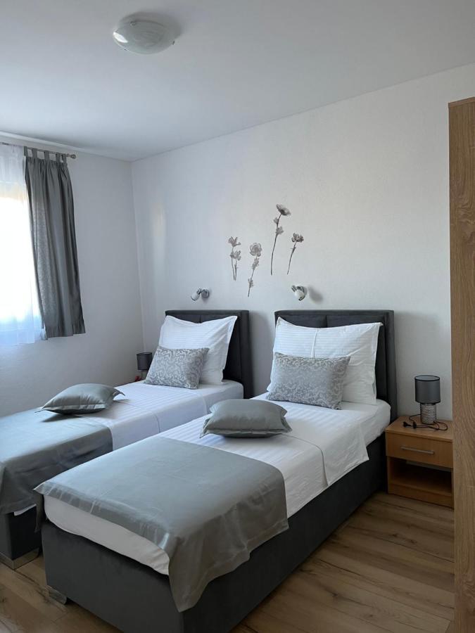 Apartments Magdalena Stobrec Ngoại thất bức ảnh