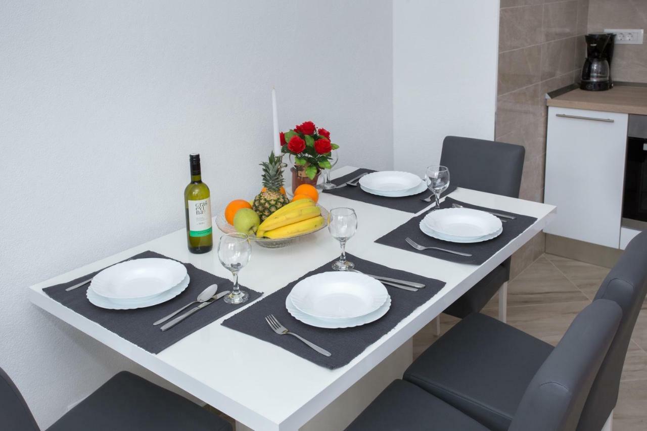 Apartments Magdalena Stobrec Ngoại thất bức ảnh